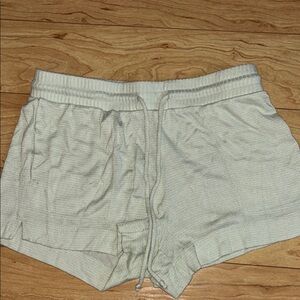 Women's Cream Shorts